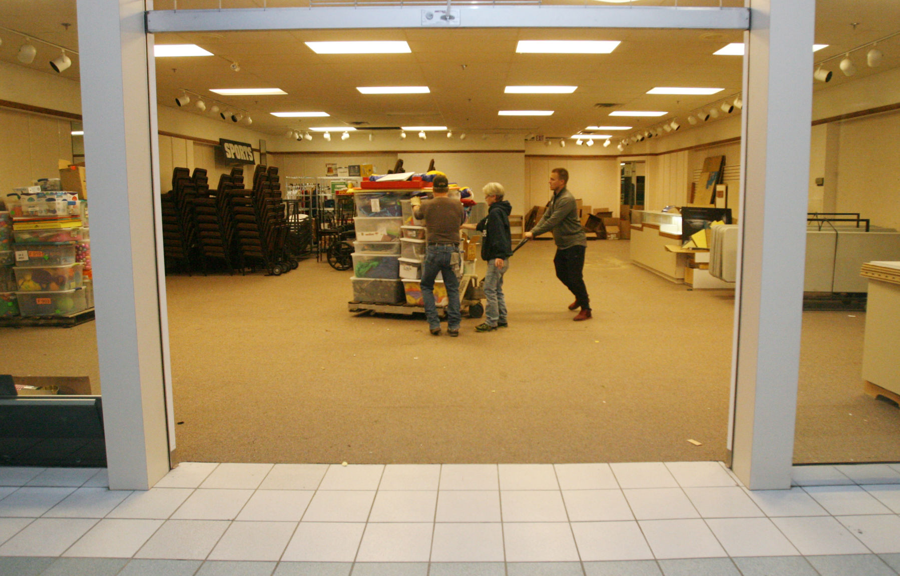 p05-10-19IMPlifehouseMove3.jpg